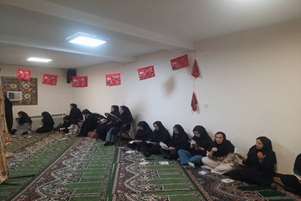برگزاری مراسم پرفیض زیارت عاشورا به مناسبت ماه صفر در دانشکده تغذیه و علوم غذایی