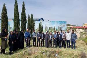 کاشت ۱۵ اصله نهال به یاد شهدای «جنگ رمضان» در پردیس شهید دوران صدرا