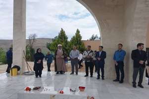 برگزاری ویژه‌ برنامه میلاد امام رضا (ع) و دهه کرامت در پردیس شهید دوران دانشگاه علوم پزشکی شیراز