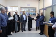 مراسم تقدیر بمناسبت گرامیداشت روز استاد و روز کارگر در ایام دهه کرامت در دانشکده تغذیه و علوم غذایی