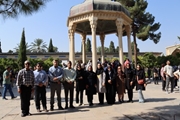 بازدید گروهی از آرامگاه حافظ شیرازی به مناسبت روز حافظ توسط دانشکده تغذیه و علوم غذایی